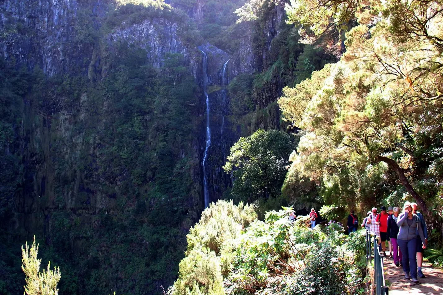 Hike4