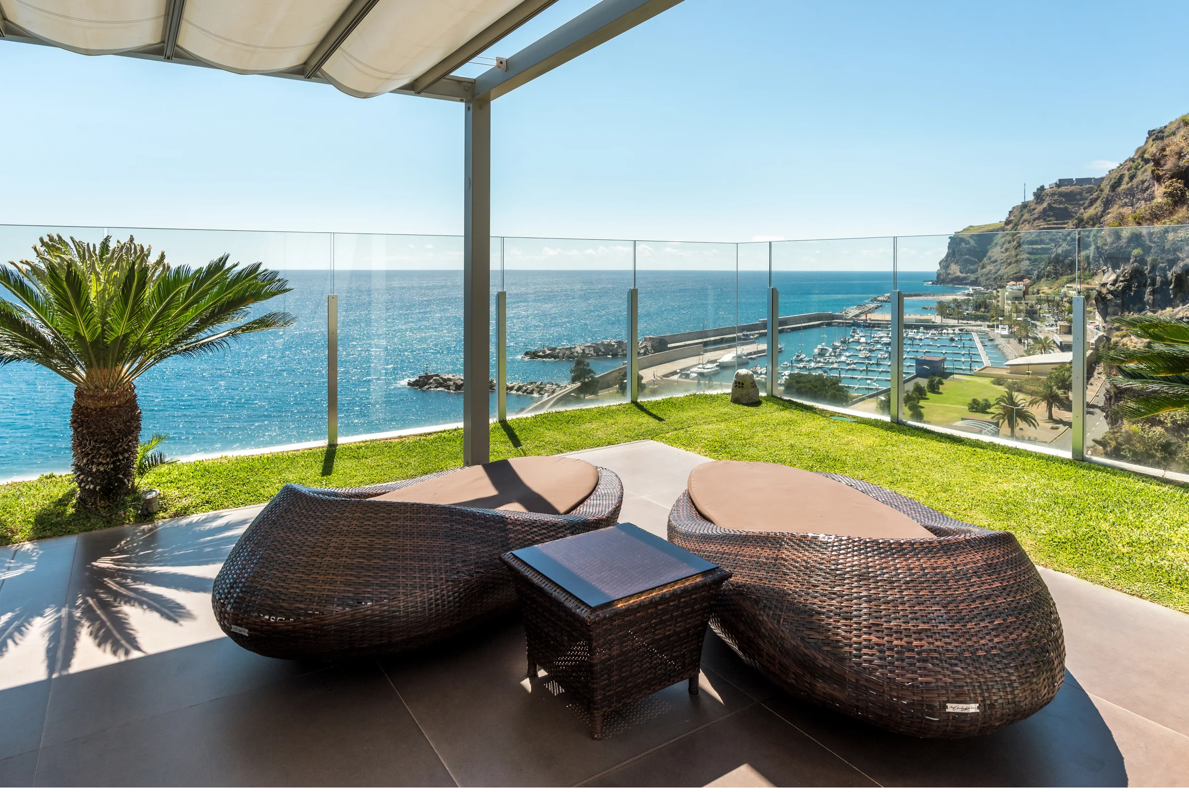 Saccharum Resort