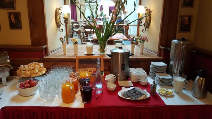 Ontbijtbuffet van Hotel Rezydent in Krakau