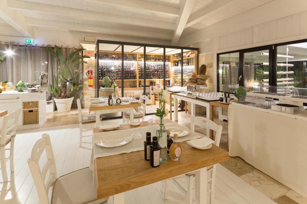 Canne Bianche Lifestyle Hotel - restaurant met open keuken