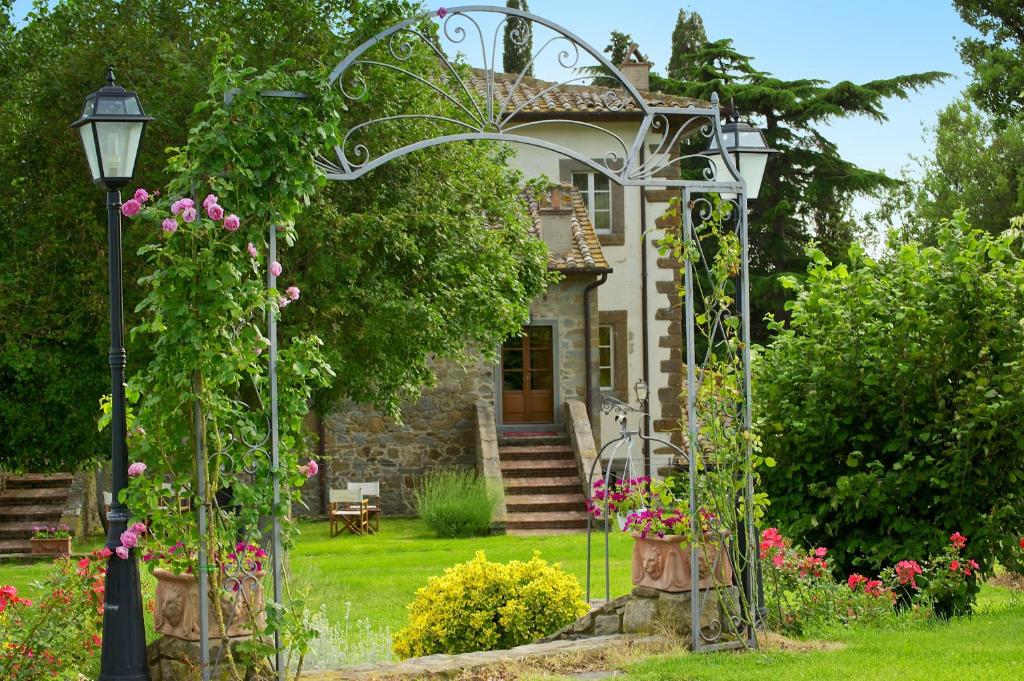 Relais Villa Baldelli - het landhuis met tuin