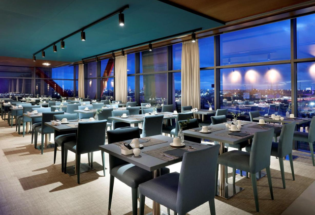 Restaurant Hyatt Regency Barcelona Tower