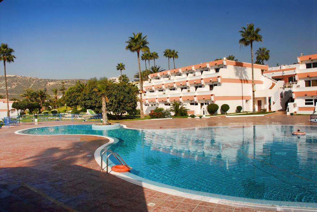 Buitenzwembad van Hotel Club Almoggar Garden Beach in Agadir