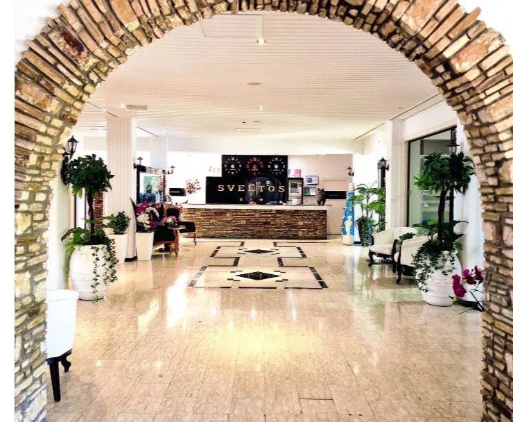 Hotel Sveltos lobby 