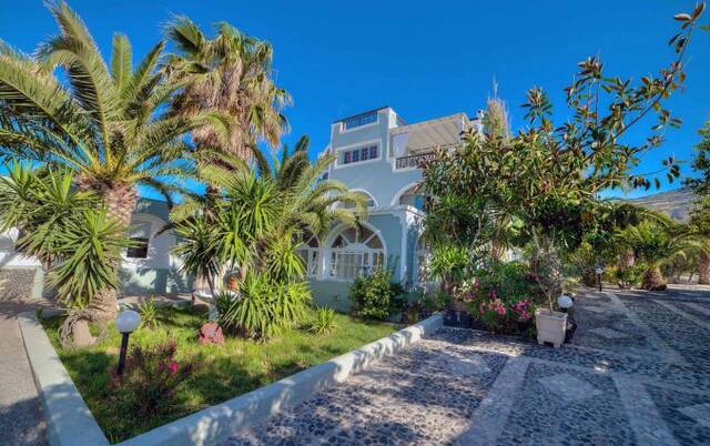 Tuin van Hotel Villa Olympia op Santorini